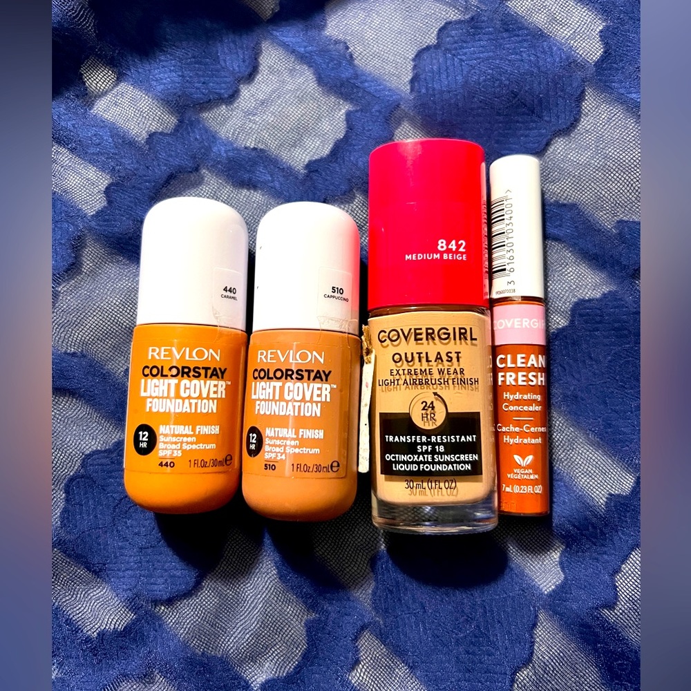 Foundation and concealer set for medium-dark skin tones